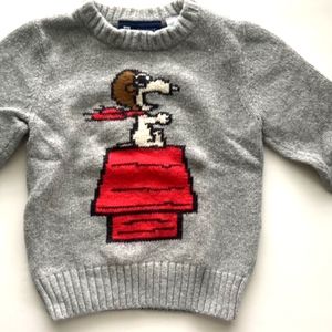 Gap snoopy sweater